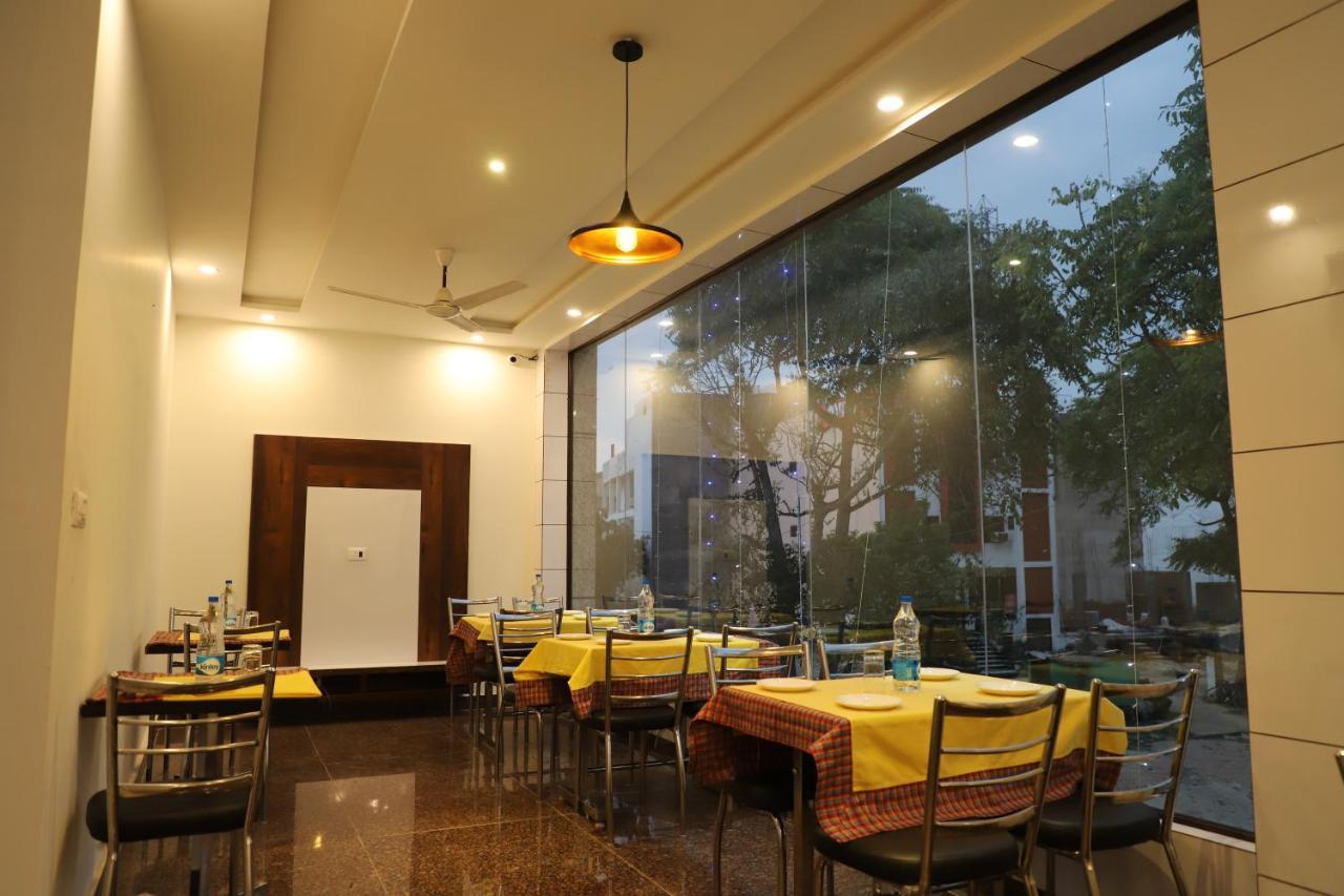 Hotel Dream Comfort Agra  Extérieur photo